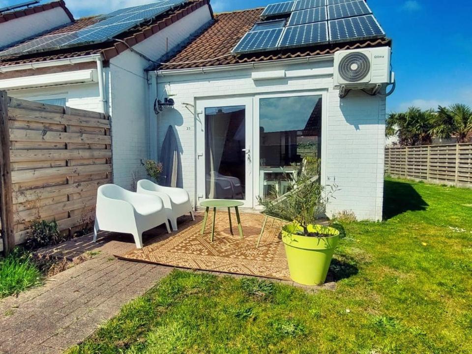 Salty - Vakantiehuisje Op De Grens Van Bredene-De Haan Екстер'єр фото